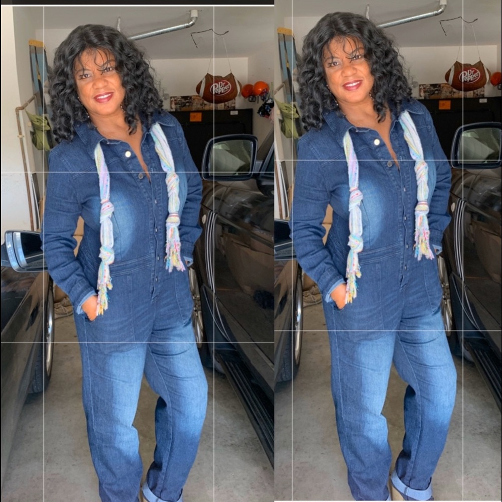 SOLD……..New.. jumpsuit dark denim relax fit
